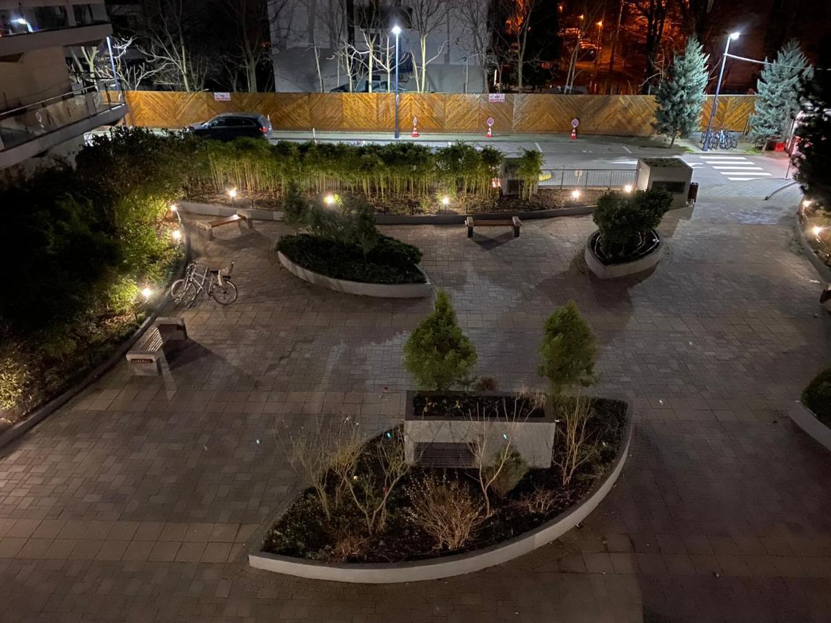 214 With Private Parking * Bucarest