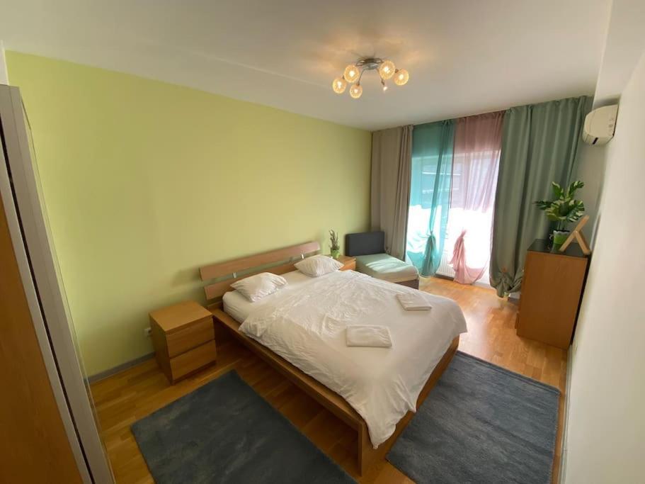 Appartamento 214 With Private Parking