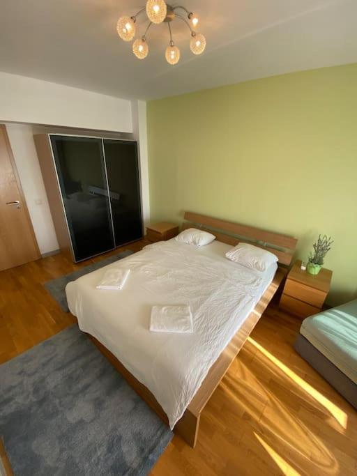 Appartamento 214 With Private Parking